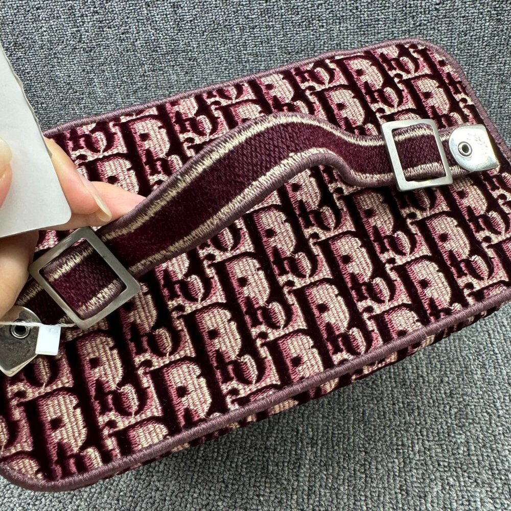 100% Authentic Christian Dior Vanity Case - Picture 9 of 15